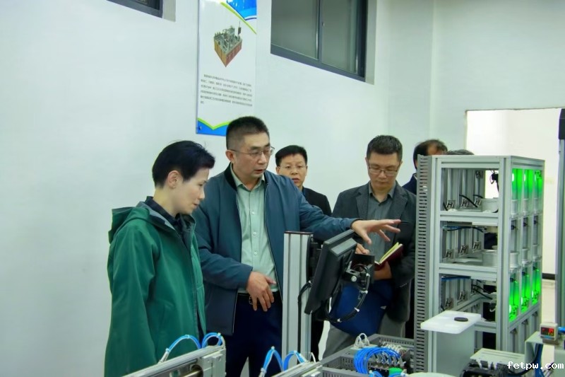 鹰潭市委常委、市委统战部部长蔡江一行来我院调研